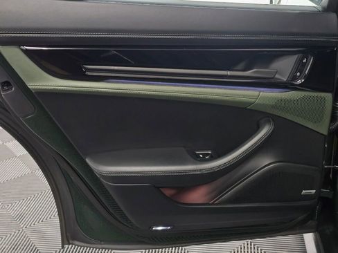 Certified 2025 Porsche Panamera 4 image 22