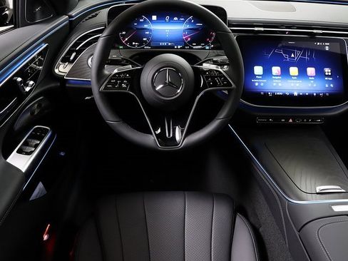 New 2026 Mercedes-Benz E 450 4MATIC Sedan image 14