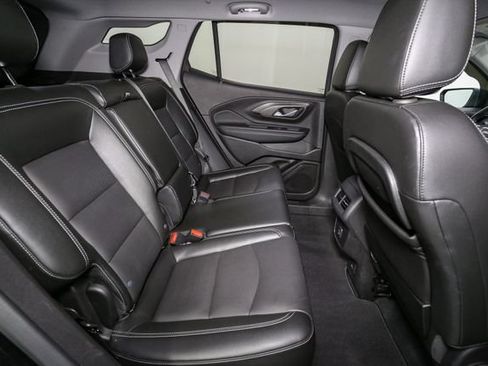 Used 2024 GMC Terrain SLT AWD/4WD image 20