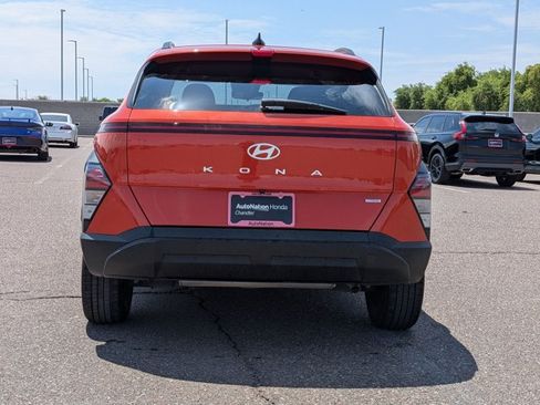 Used 2024 Hyundai Kona SEL AWD/4WD image 7