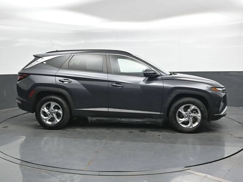 Used 2024 Hyundai Tucson SEL AWD/4WD image 3
