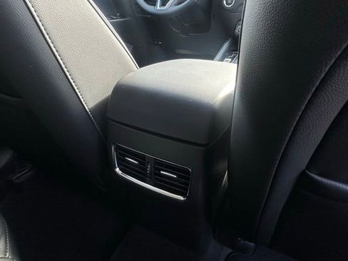 New 2025 MAZDA CX-5 AWD 2.5 S w/ Preferred Package image 32