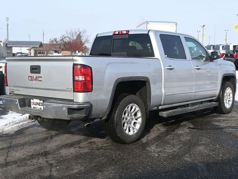 Used 2017 GMC Sierra 1500 SLE w/ SLE Value Package image 5