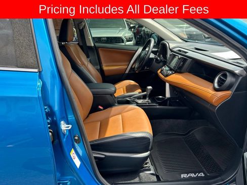 Used 2016 Toyota RAV4 Limited AWD/4WD image 24
