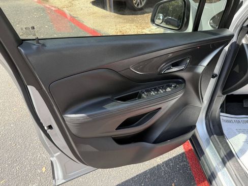 Used 2018 Buick Encore Preferred FWD image 6