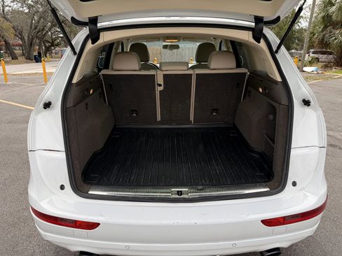 Used 2017 Audi Q5 2.0T Premium Plus w/ Technology Package image 11