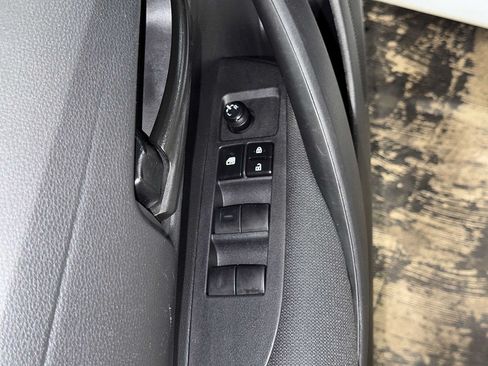 Used 2024 Toyota Corolla LE w/ LE Convenience Package FWD image 22