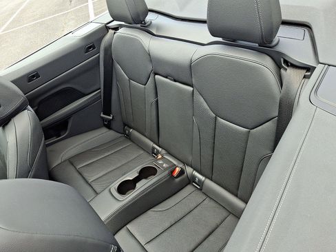 Used 2024 BMW 440i xDrive Convertible AWD/4WD image 10