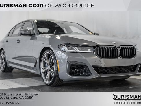 Used 2021 BMW M550i xDrive w/ Premium Package image 1