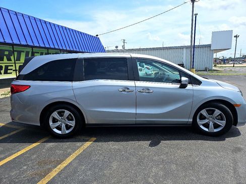 Used 2019 Honda Odyssey EX-L image 6