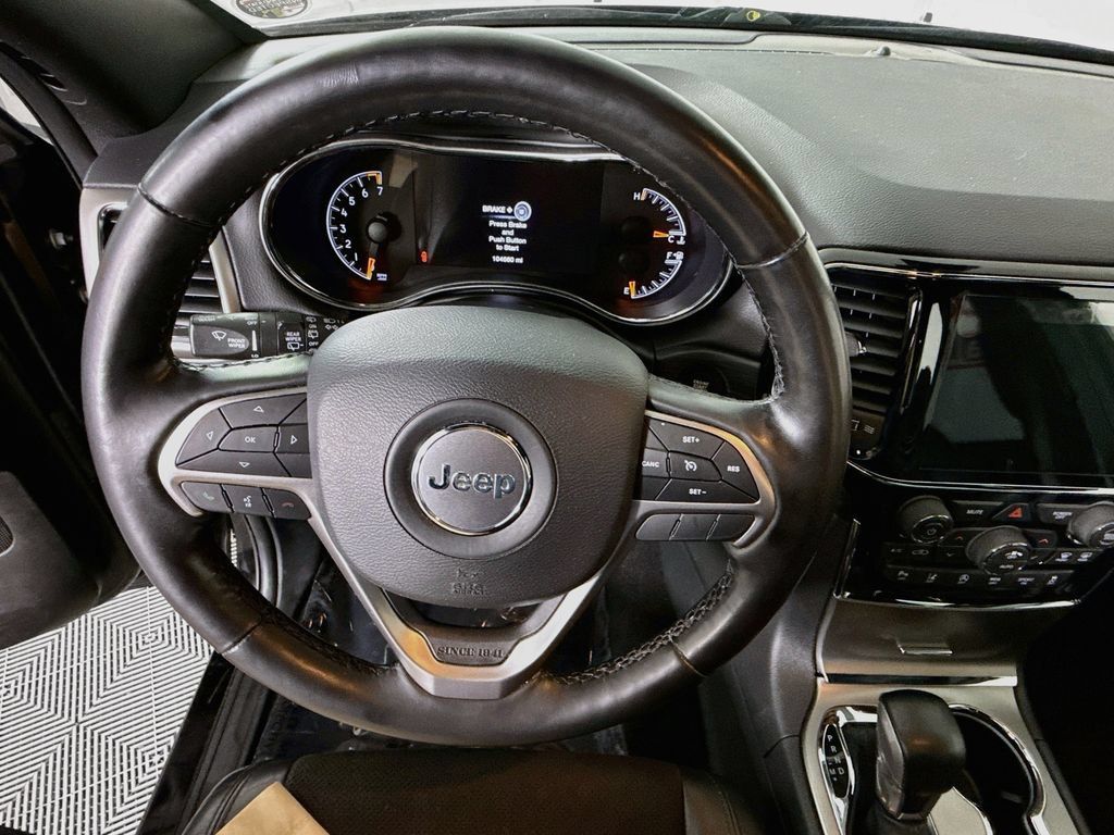 Used 2020 Jeep Grand Cherokee Altitude AWD/4WD image 20