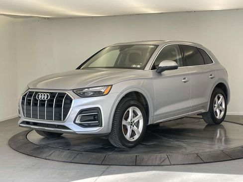 Certified 2023 Audi Q5 2.0T Premium w/ Convenience Package image 1