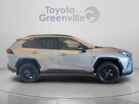 Certified 2025 Toyota RAV4 XLE w/ Convenience Package FWD image 7
