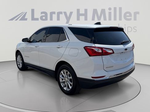 Used 2018 Chevrolet Equinox LT FWD image 3