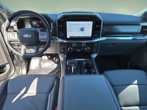 Used 2023 Ford F150 Lariat w/ Trailer Tow Package image 16