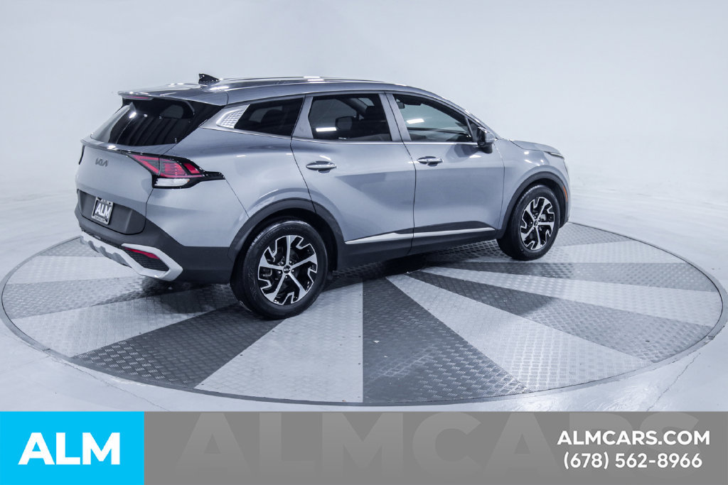 Used 2025 Kia Sportage EX FWD image 9
