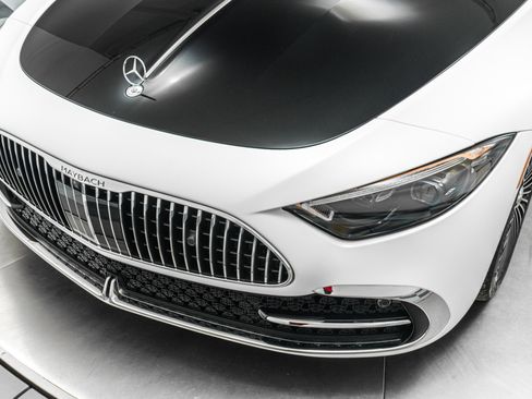 Used 2026 Mercedes-Benz Maybach SL 680 image 33