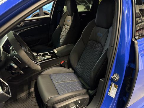 Used 2025 Audi RS 6 performance image 16