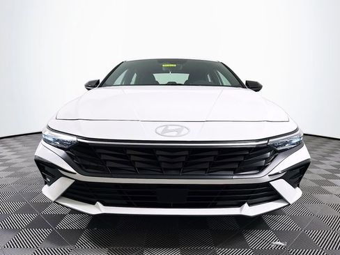 New 2026 Hyundai Elantra SEL Sport image 11