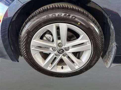 Used 2022 Toyota Corolla SE FWD image 21