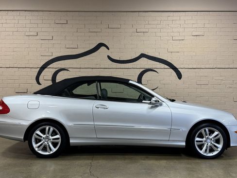 Used 2008 Mercedes-Benz CLK 350 Cabriolet image 4