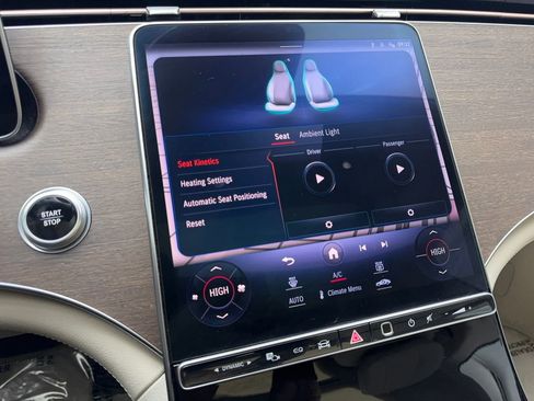 Used 2022 Mercedes-Benz EQS 450+ Sedan image 61