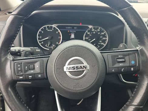 Used 2021 Nissan Rogue SV w/ Premium Package AWD/4WD image 13