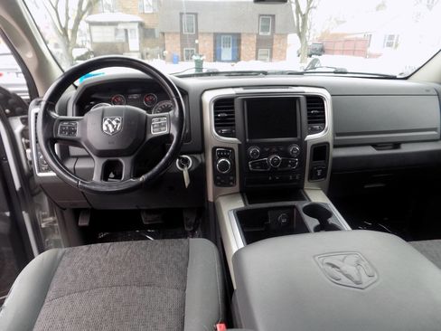 Used 2015 RAM 1500 Big Horn image 13