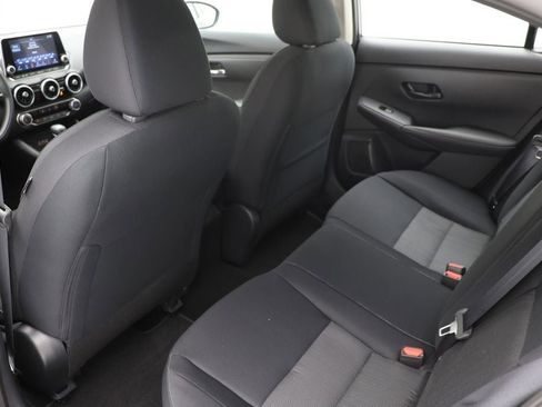 Used 2024 Nissan Sentra SV image 12