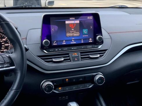 Used 2019 Nissan Altima 2.5 SR image 6