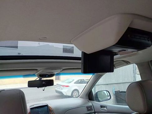 Used 2004 Toyota Sienna XLE image 11