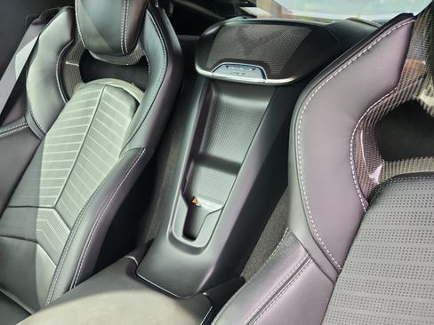 Used 2023 Chevrolet Corvette Stingray Premium Cpe w/ Z51 Performance Package RWD image 22