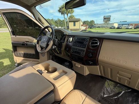 Used 2011 Ford F250 Lariat w/ FX4 Off Road Pkg AWD/4WD image 14