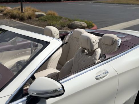 Used 2018 Mercedes-Benz S 560 Cabriolet image 9