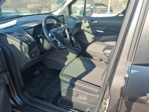 Used 2020 Ford Transit Connect XLT image 13