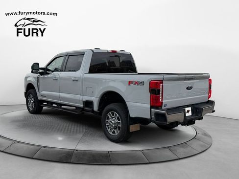 Used 2025 Ford F350 Lariat AWD/4WD image 6