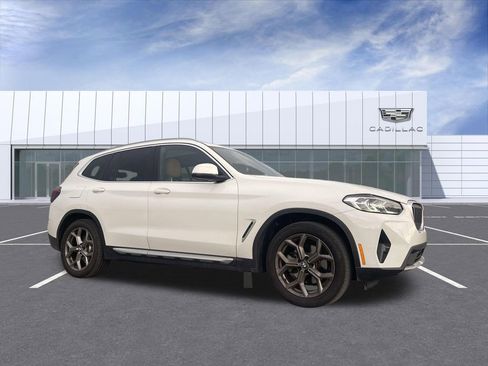 Used 2022 BMW X3 xDrive30i w/ Premium Package 2 AWD/4WD image 1