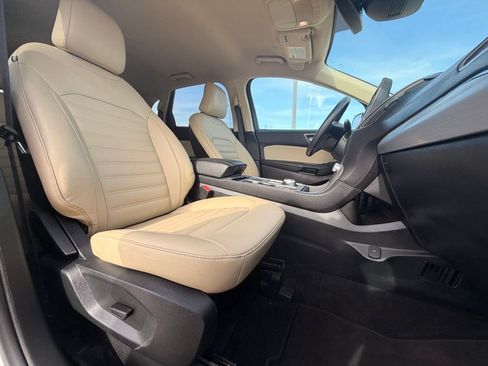 Used 2022 Ford Edge SEL w/ Convenience Package image 13