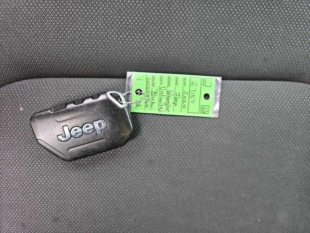Used 2020 Jeep Wrangler Unlimited Sport AWD/4WD image 28