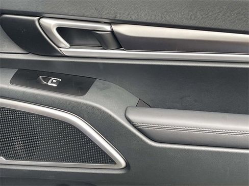 New 2025 Kia Telluride S image 21