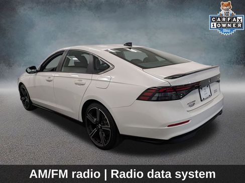 Used 2024 Honda Accord Sport image 7