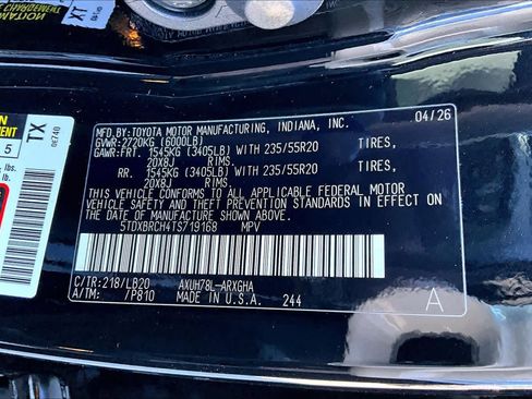 New 2026 Toyota Highlander Limited AWD/4WD image 18