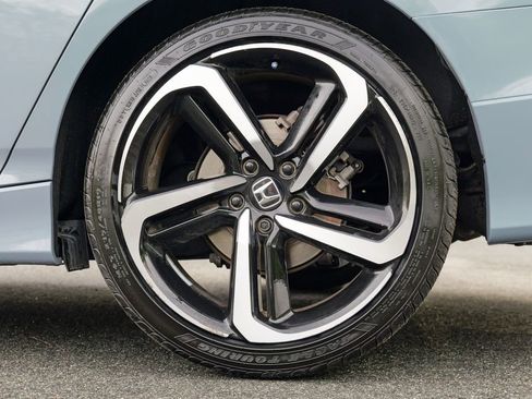 Used 2022 Honda Accord Sport image 12