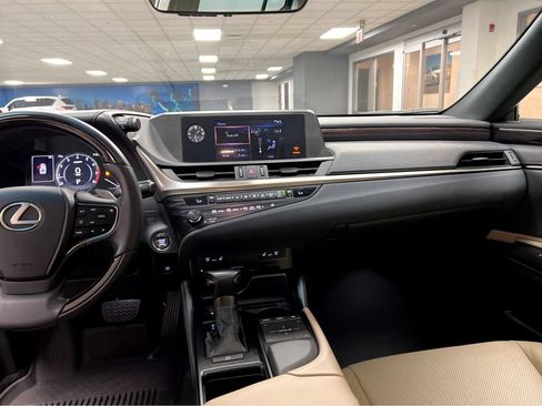 Used 2020 Lexus ES 350 w/ Premium Package FWD image 35