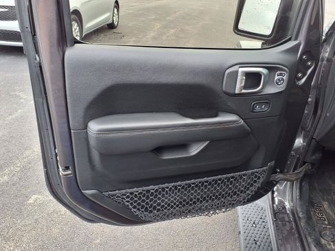 Used 2020 Jeep Wrangler Unlimited Rubicon AWD/4WD image 17