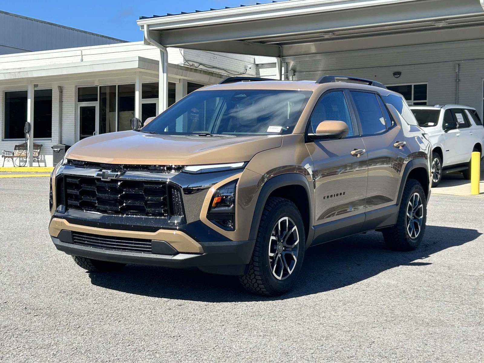 New 2027 Chevrolet Equinox ACTIV w/ Safety and Technology Package AWD/4WD image 3