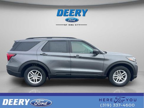 New 2026 Ford Explorer Active image 2
