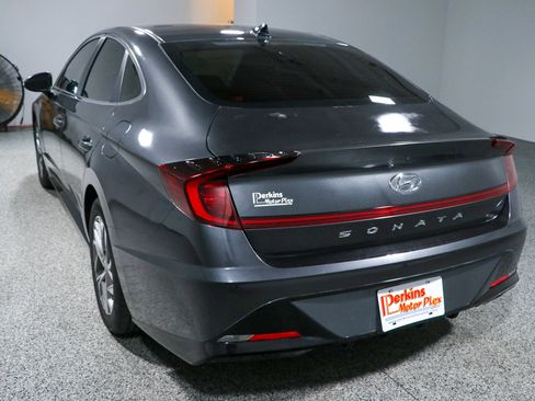 Used 2022 Hyundai Sonata SEL w/ Cargo Package FWD image 9