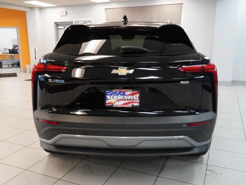 New 2025 Chevrolet Blazer EV LT AWD/4WD image 8