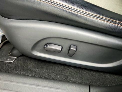 Used 2020 Nissan Pathfinder SV w/ Rock Creek Edition image 11